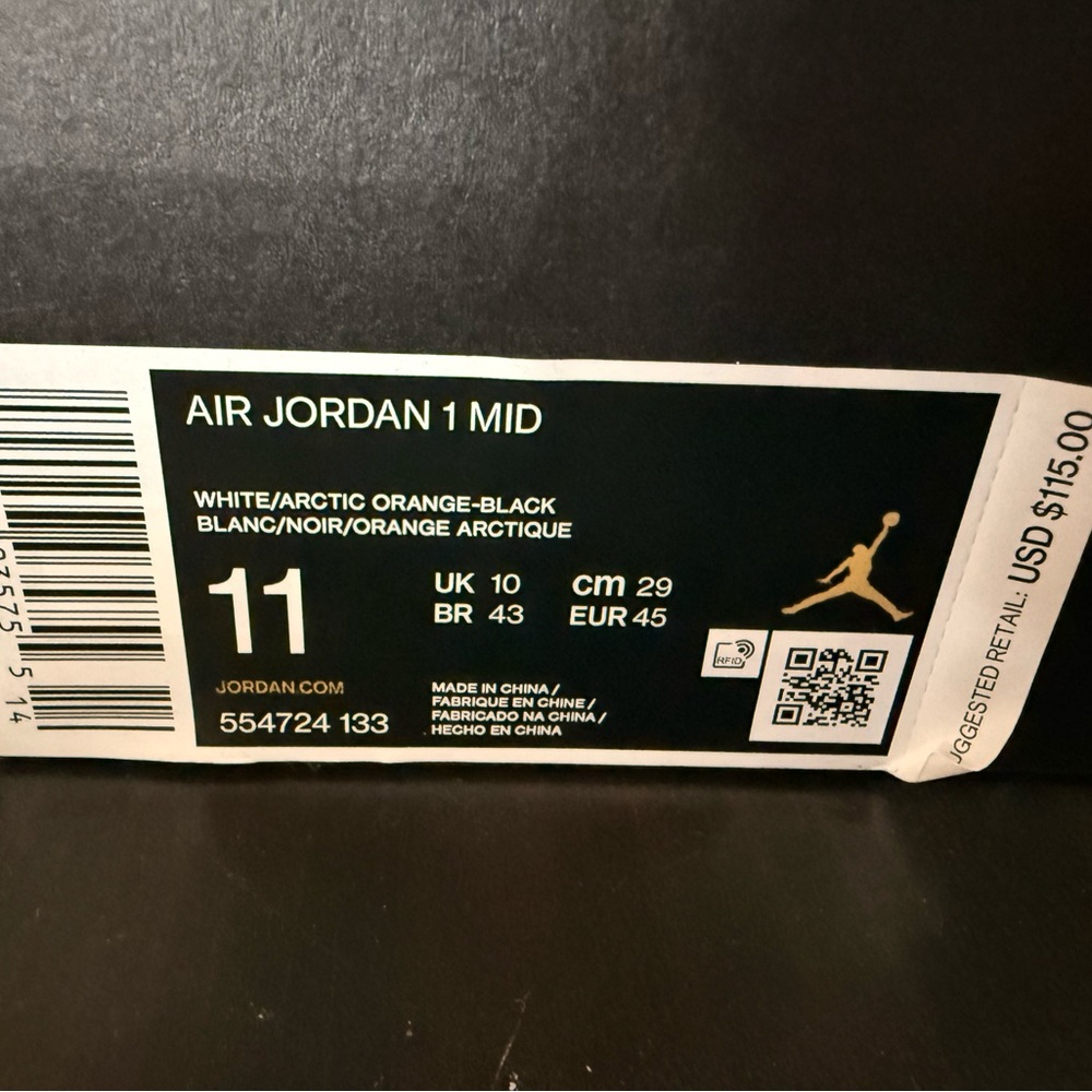 Air Jordan 1 Mid - Picture 8 of 8